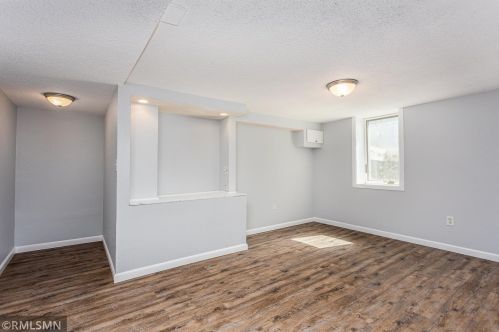 1454 Hague Ave, Saint Paul MN  55104-6703 exterior