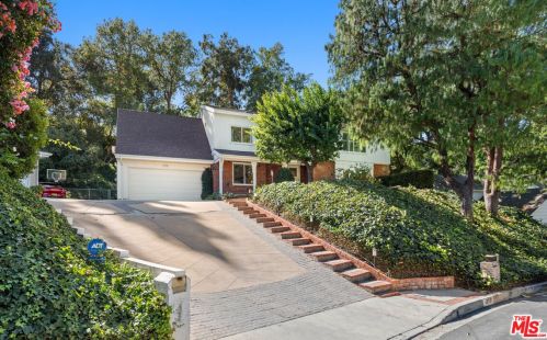 4239 Noeline Ave, Van Nuys, CA 91436-3329