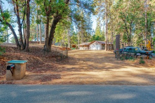 6327 Log Cabin Ln, Swansboro Country, CA 95667-8355