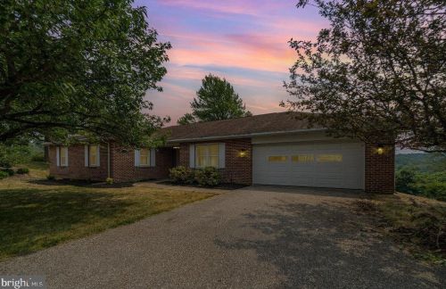 1620 Detwiler Ct, York, PA 17403-4622