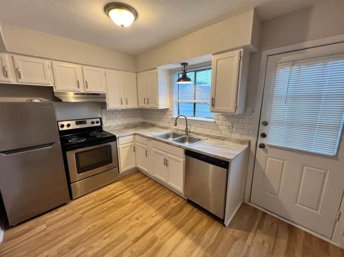 2705 Wimbledon Ct, Garland TX  75041-6610 exterior