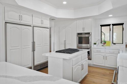 780 25th St, Upland CA  91784-1109 exterior