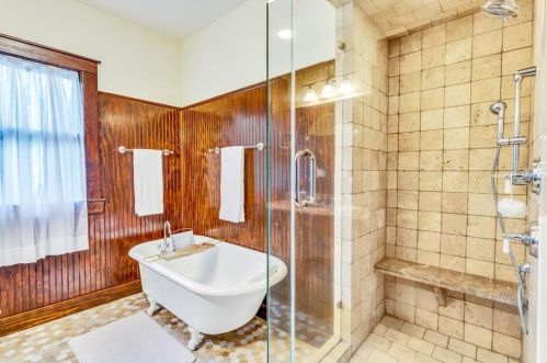 1901 Alston Ave, Fort Worth TX  76110-1468 exterior