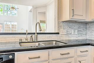 1126 Glenwood Canyon Ln, Houston TX  77077-1056 exterior