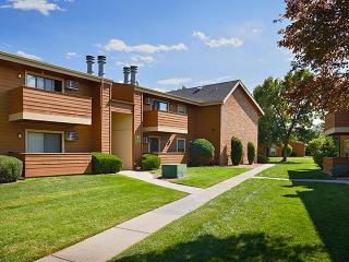 7575 Arkansas Ave, Denver CO  80231-5426 exterior