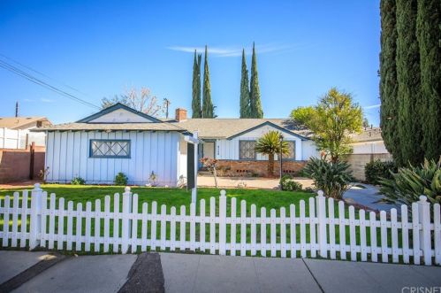 6146 Longridge Ave, Van Nuys, CA 91401-3147