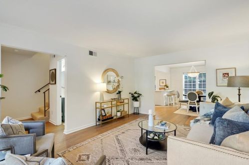 3 Bassett Hall Pl, Atlanta GA  30318-1404 exterior