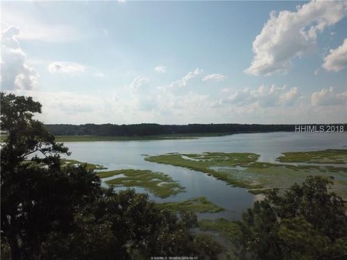 105 Mount Pelia Rd, Bluffton, SC 29910-8352