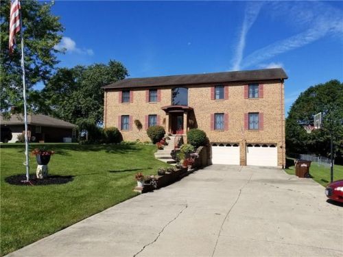 2451 Erter Dr, Springfield, OH 45503-2504