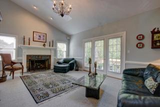 324 White Dogwood Dr, Chesapeake, VA 23322-4130