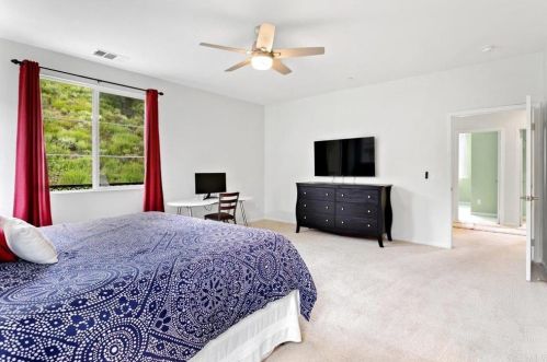 1359 Dolomite Way, San Marcos CA  92078-2824 exterior