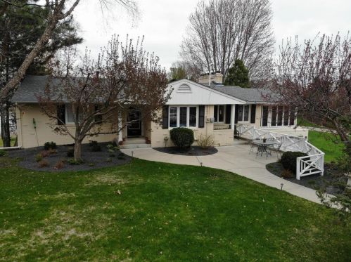 6625 Shore Dr, Minneapolis MN  55435-1528 exterior