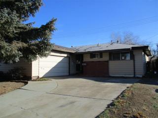 2840 Grose Ln, Sparks, NV 89431-2437