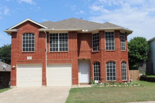 1217 Katy Dr, Fort Worth TX  76131-4943 exterior