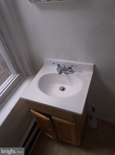 2006 4 St, Philadelphia PA 19122-1509 exterior