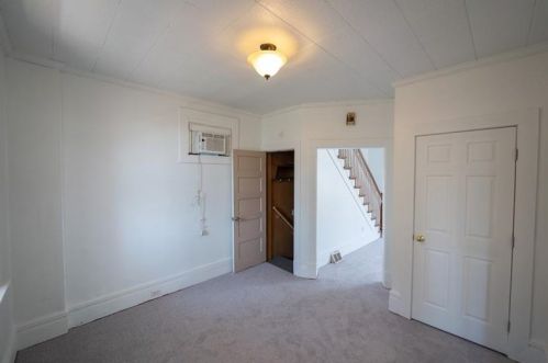 392 Vermont Ave, Rochester PA  15074-2060 exterior