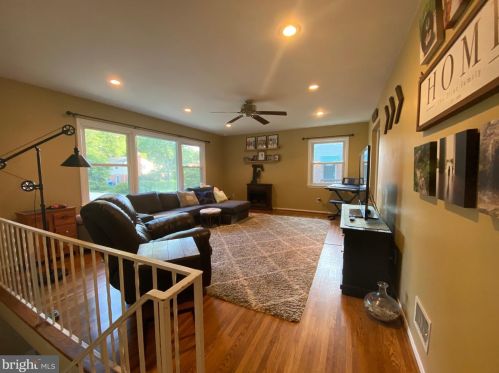 8614 Arley Dr, Springfield VA  22152-3509 exterior