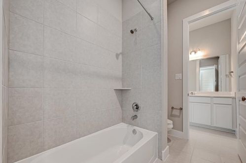999 Briac Ln, Conroe TX  77301-4109 exterior