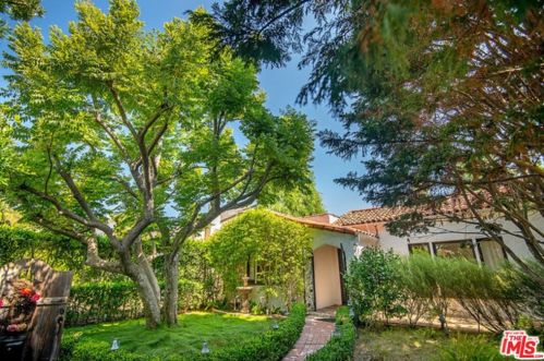 921 26th St, Santa Monica CA  90403-2203 exterior