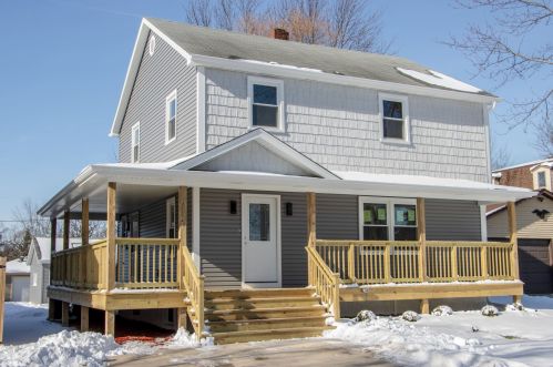 128 Walnut Ave, Wood Dale, IL 60191-2038