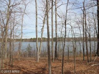 10822 Pinnacle Dr, Spotsylvania, VA 22551-8940