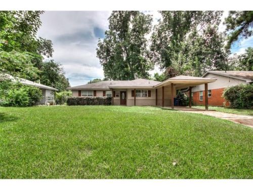 3851 Greenway Pl, Shreveport, LA 71105-2015