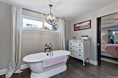 6775 Heritage Pl, Englewood CO 80111-4639 exterior