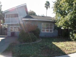 1834 Michigan Ave, Stockton, CA 95204-4233