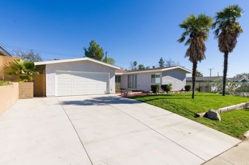 7345 Layton St, Rancho Cucamonga, CA 91730-1321