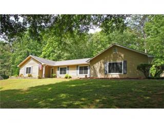 1041 Wedgefield Dr, Marietta, GA 30064-3829