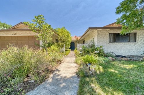 2 Spanish Oak Cir, Chico, CA 95926-1502