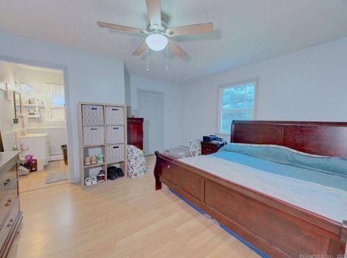 31 Beatrice Ave, Killingly CT  06239-4204 exterior