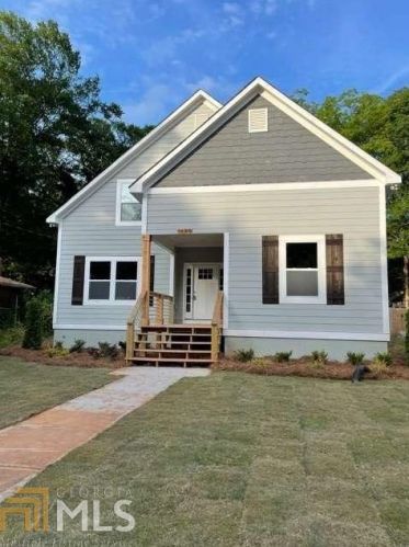 1698 Evans Dr, Atlanta GA  30310-4502 exterior