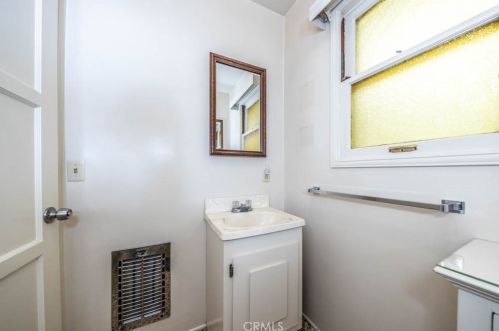 239 Evelyn Dr, Anaheim CA  92805-3419 exterior