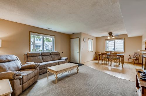 15947 Granada Ave, Saint Paul MN  55124-6319 exterior