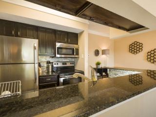 7914 Ray Bon Dr, San Antonio TX  78218-2148 exterior
