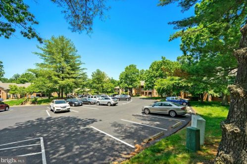 5932 Cove Landing Rd, Springfield VA  22015-4786 exterior