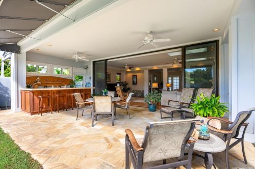 4579 Aukai Ave, Honolulu HI  96816-5205 exterior