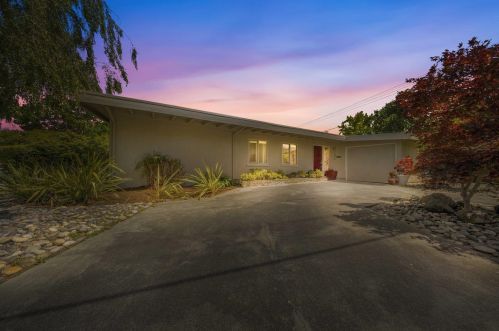 295 Thompson Ave, Mountain View, CA 94043-4214