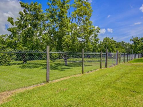 11801 H St, Morgans Point TX 77571-5802 exterior