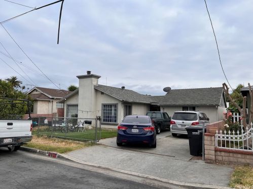 8732 Burton St, Bellflower, CA 90706-4304
