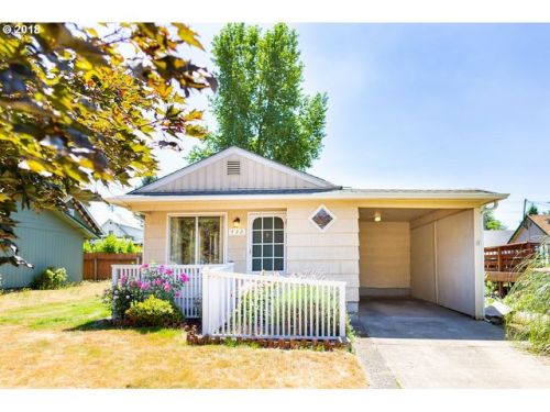 422 11th St, Mcminnville, OR 97128-3812