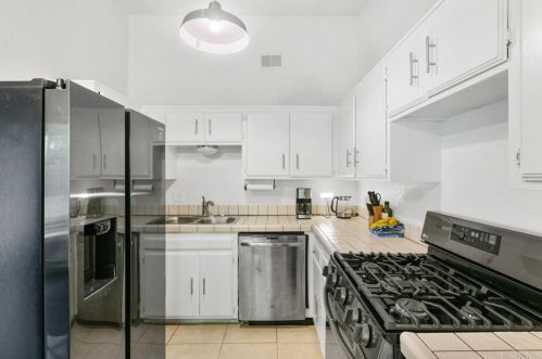 9055 Calle Lucia, Lakeside, CA 92040-5002