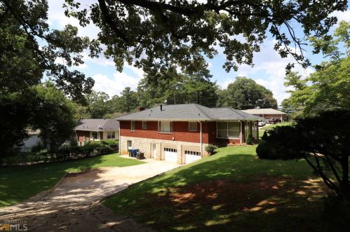 3036 Lynn Dr, Atlanta GA  30311-2329 exterior