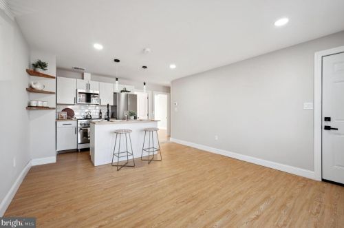 6048 Baltimore Ave, Philadelphia PA  19143-3103 exterior