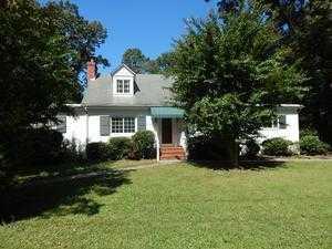 3224 Osborne Rd, Chester, VA 23831-1946