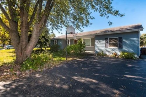 721 Cooper Rd, Mokena, IL 60451-2294