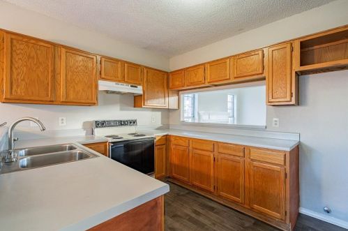 2414 Forestbrook Dr, Garland TX  75040-4029 exterior