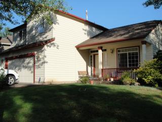15117 Dane Ln, Portland OR  97229-8942 exterior