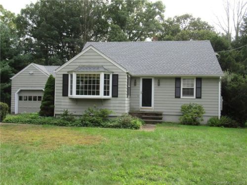 7 Sherman Pl, Norwalk, CT 06851-1716